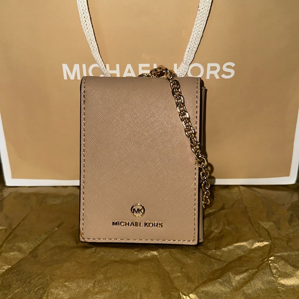 Michael Kors xs folded card case leather in the color camel